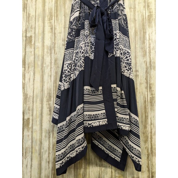 Lane Bryant Navy Blue White Handkerchief Dress Straps Belted Size 26/28 4X - Picture 4 of 9